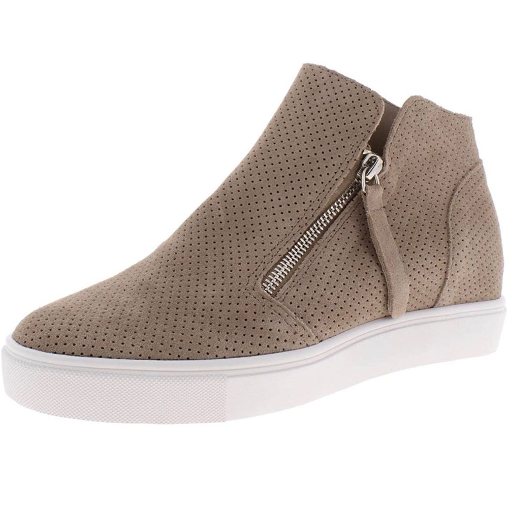 Steve Madden Women's Caliber Sneaker